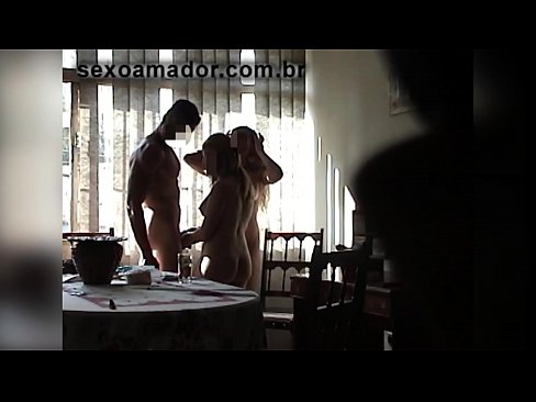 ❤️ Cov phooj ywg sib deev caw ib tug txiv neej loj thiab ib tug threesome nrog nws ❤ Porn video ntawm peb hmn.porngifer.ru% ❤